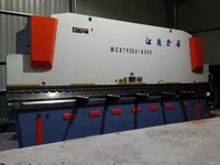 350T8000数控折弯机